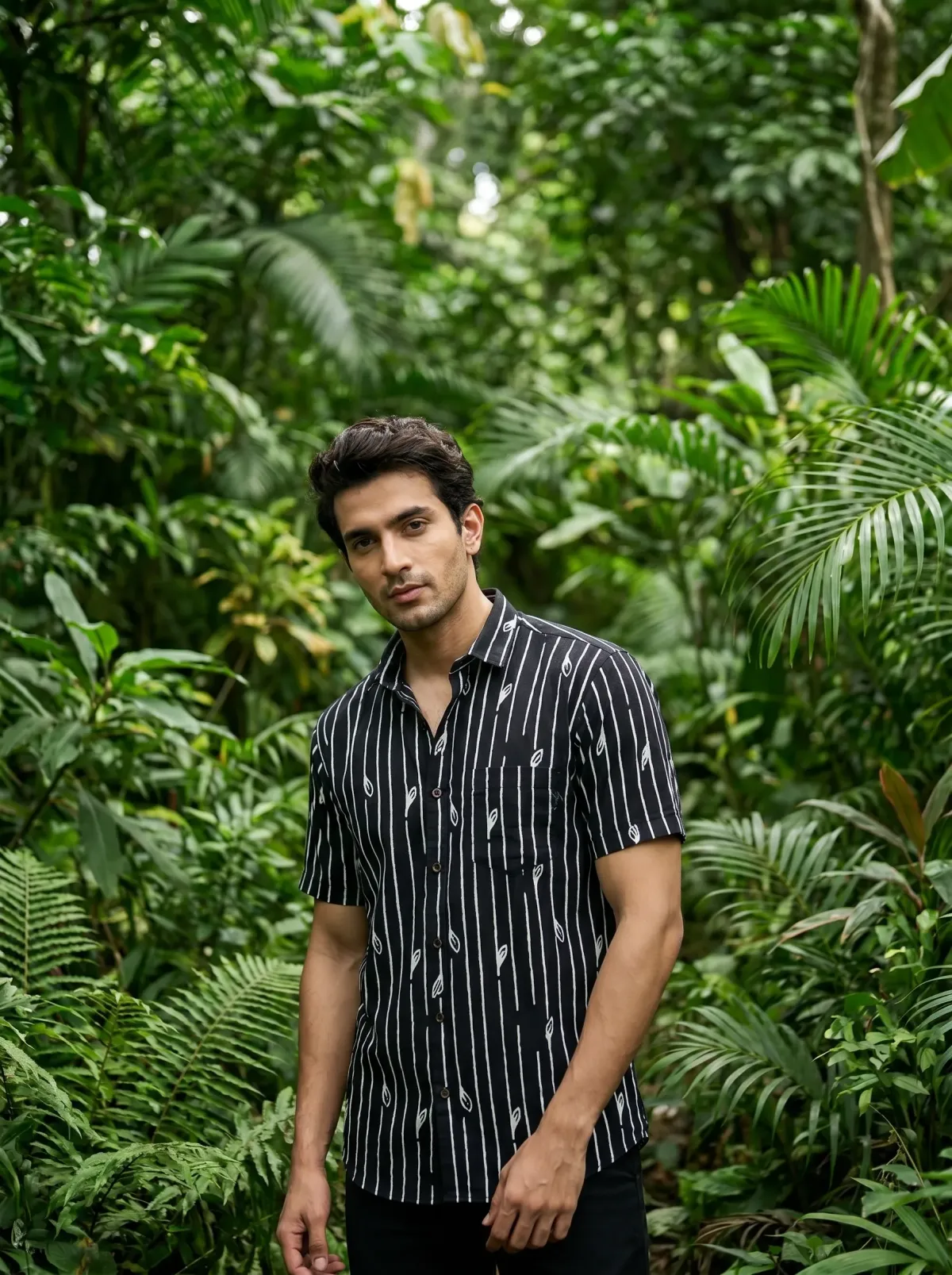 Straight line Black Cotton Shirt